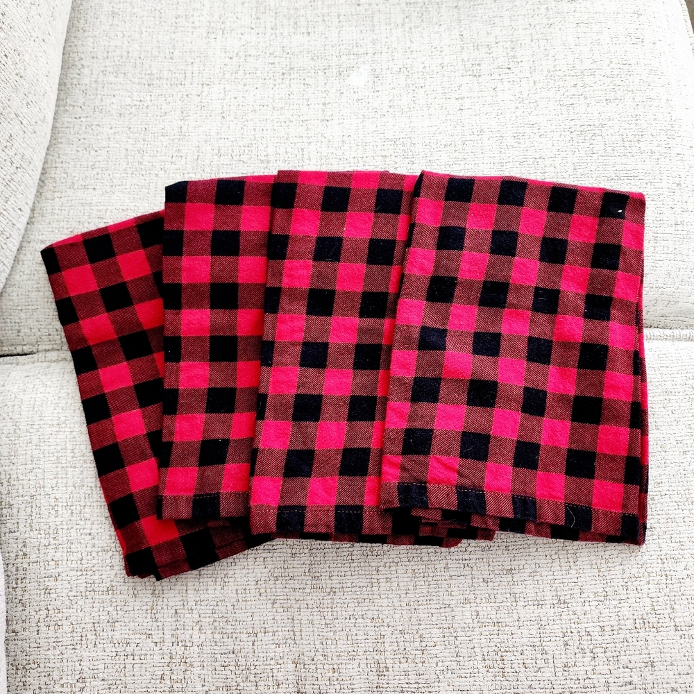 Pier 1 Imports | Buffalo Plaid Christmas Napkins (x4)